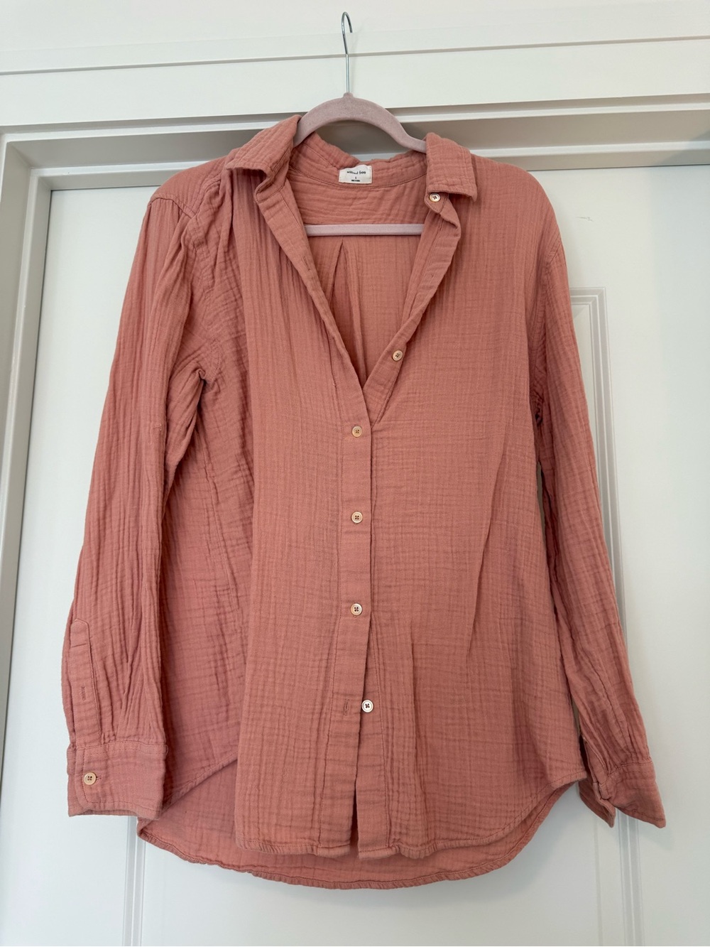 Wilfred Textured Button-Down Shirt in Rose